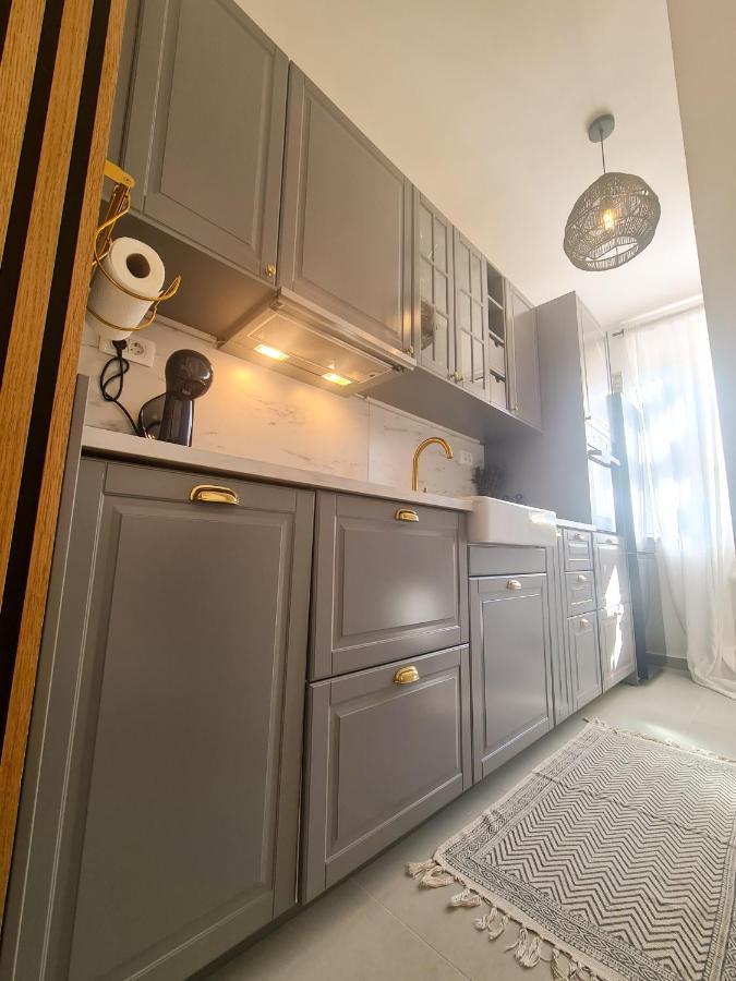 New - Apartment Finis 센 외부 사진
